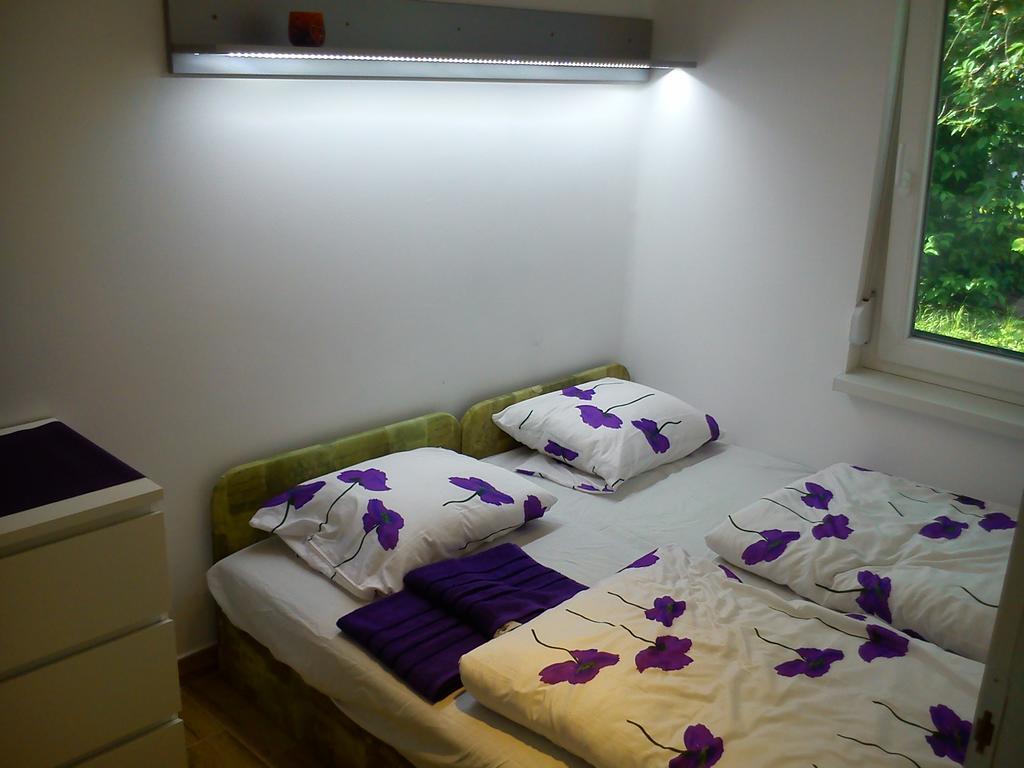 Judit Apartman Vonyarcvashegy Exterior foto