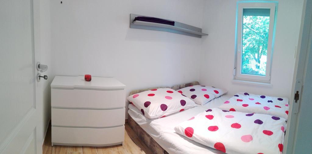 Judit Apartman Vonyarcvashegy Exterior foto