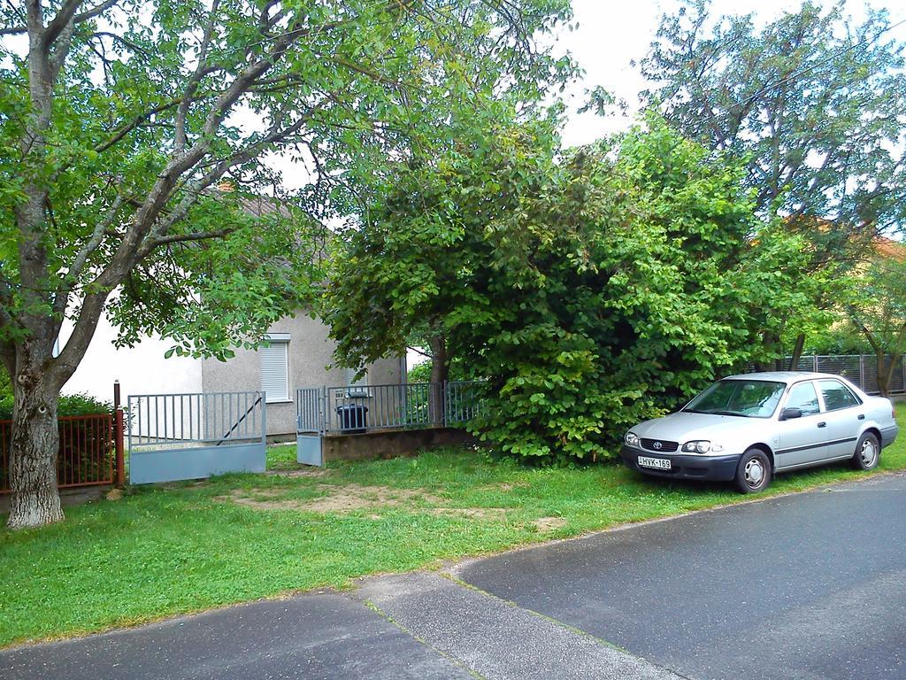 Judit Apartman Vonyarcvashegy Exterior foto